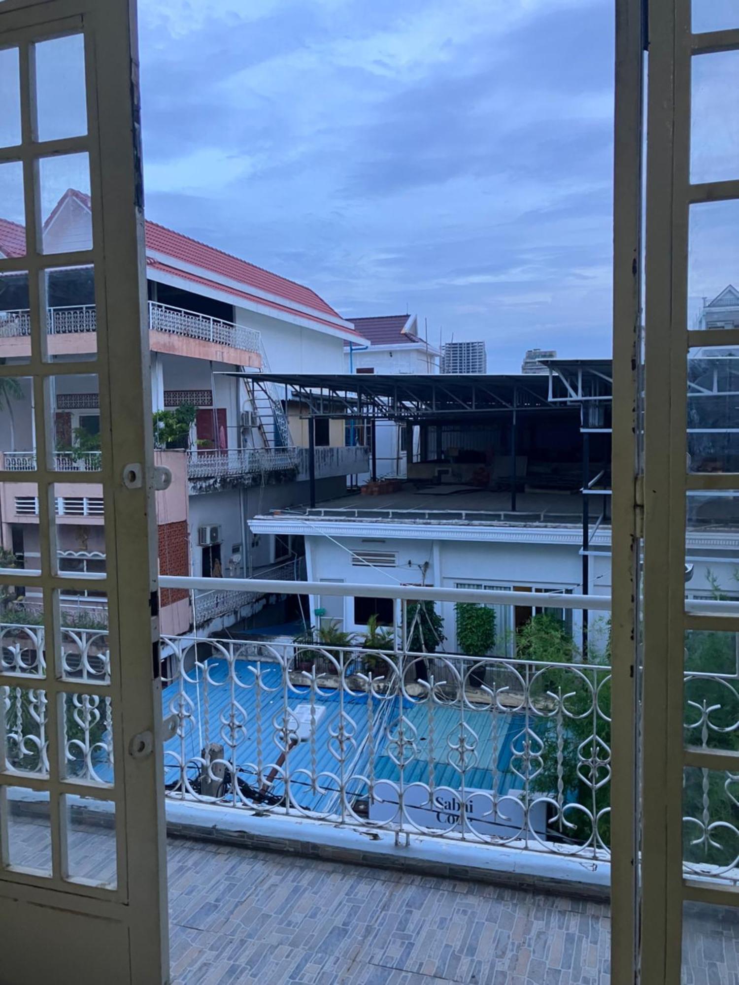 Cannarata Phnom Penh Exterior photo
